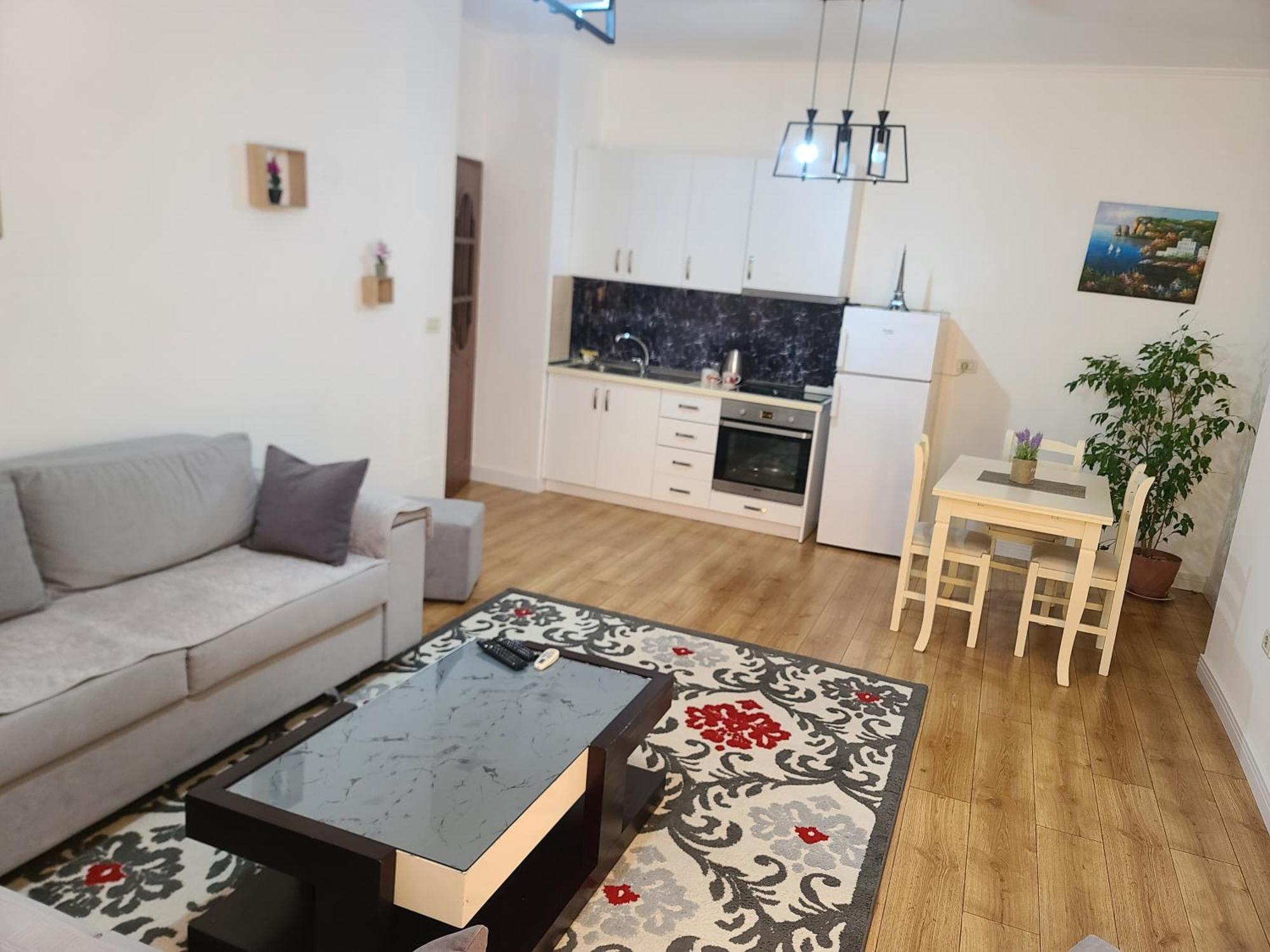 Apartament Center Тирана Экстерьер фото